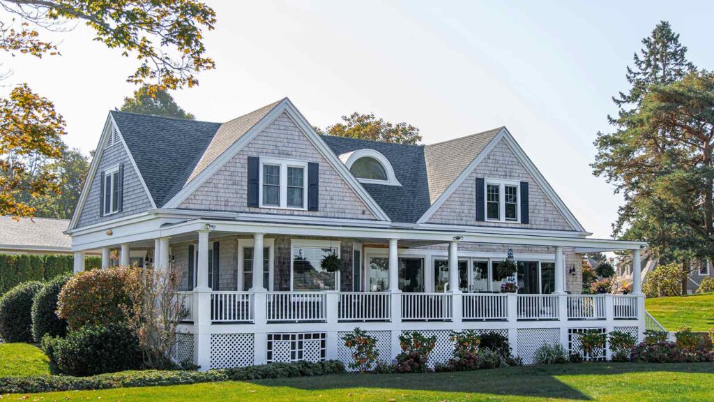 Charming house with a wraparound porch Deed