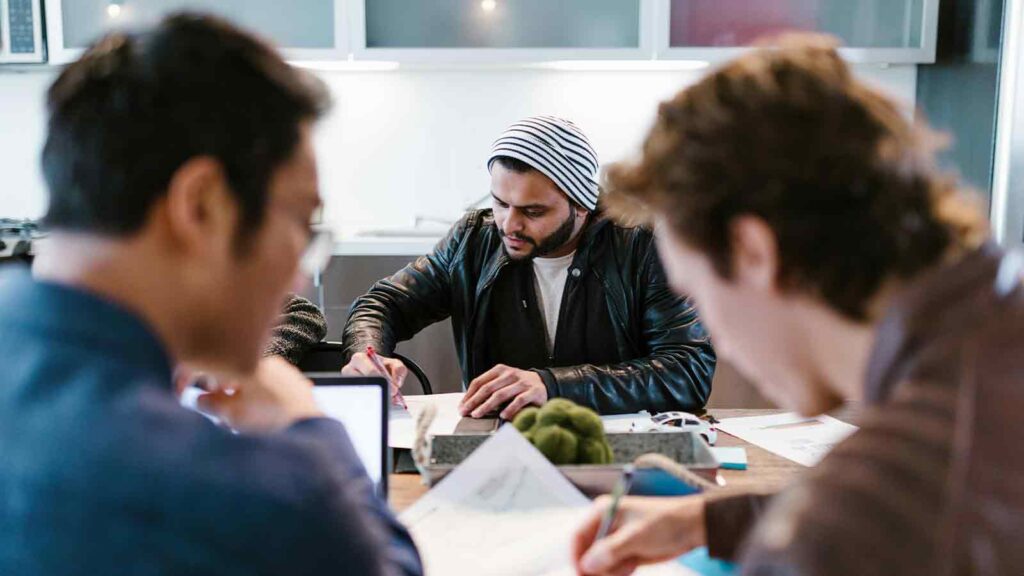 people talking abouttitle data